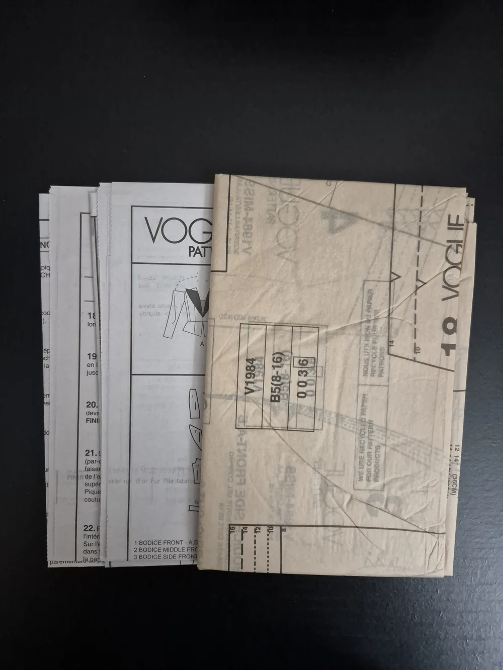 Vogue Pattern V1984 *UNCUT*